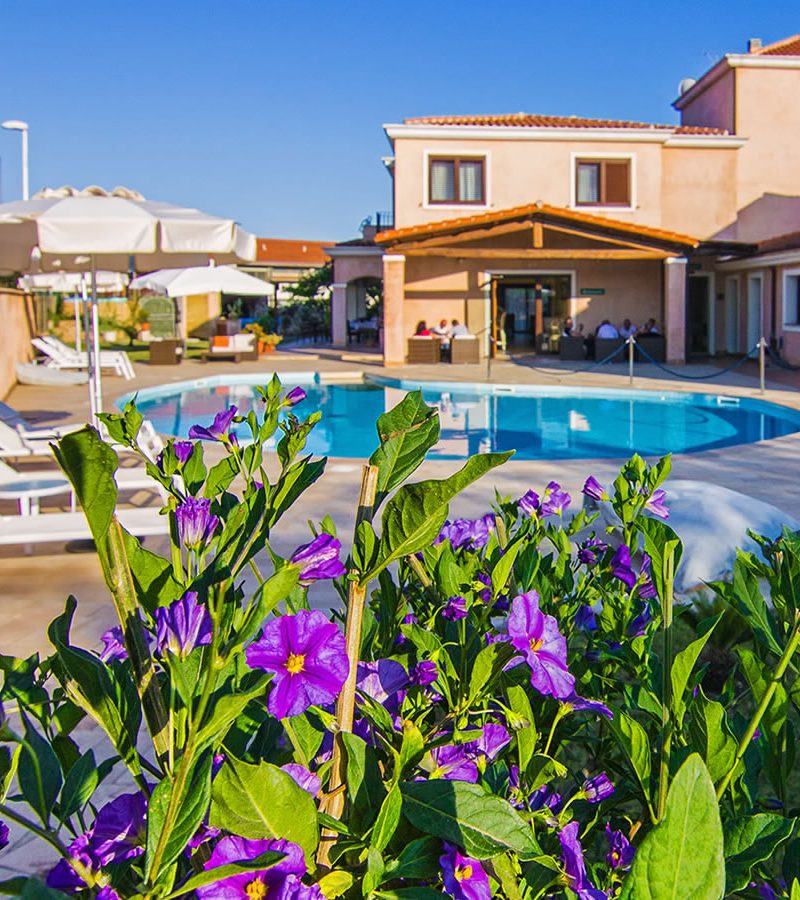 La piscina Hotel La Perla